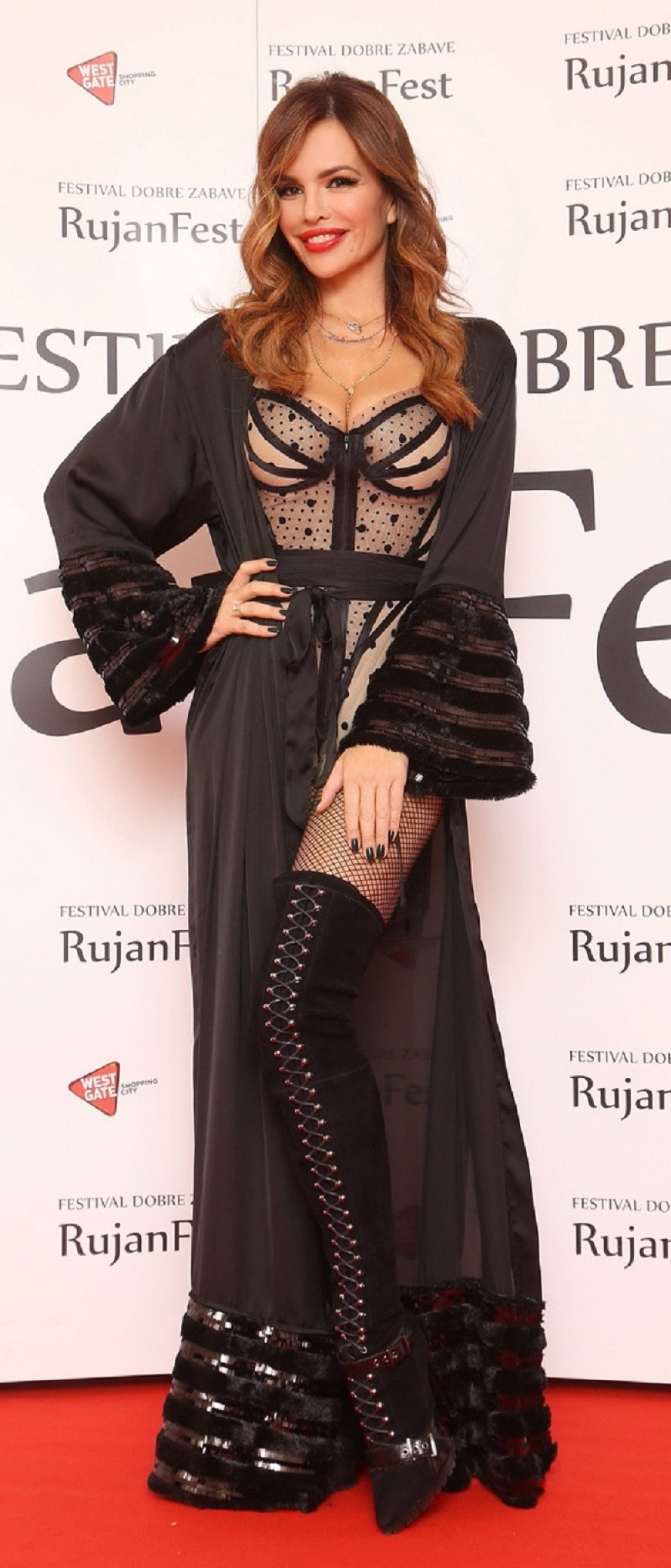 Aleksandar ostaje kod Severine!