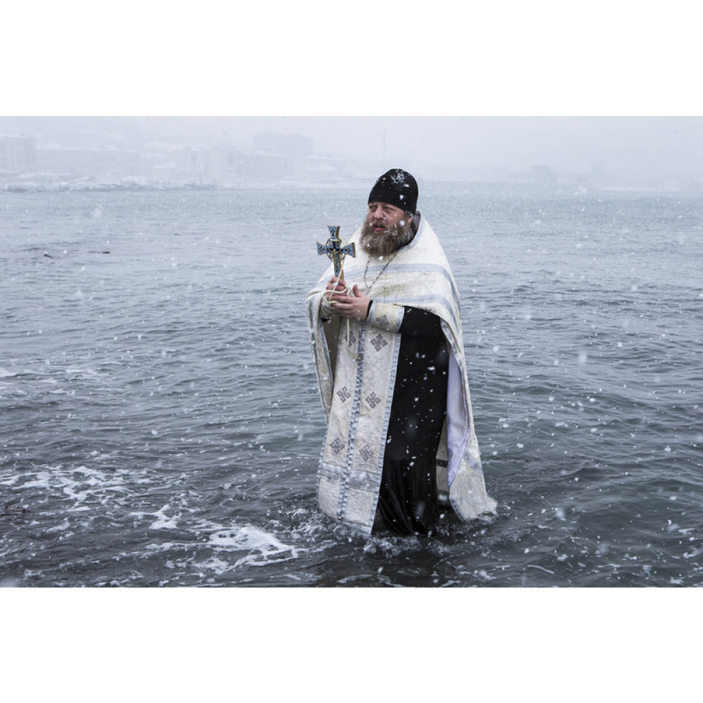 U ledenu vodu za Časni krst