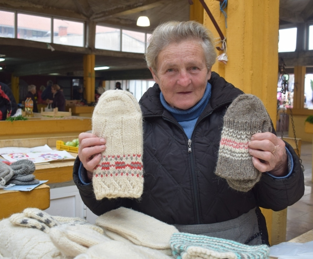Ružu svakog petka možete da vidite na pijaci, ovo je njena priča