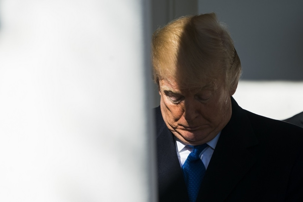 Trampov toranj ponovo u plamenu (VIDEO)