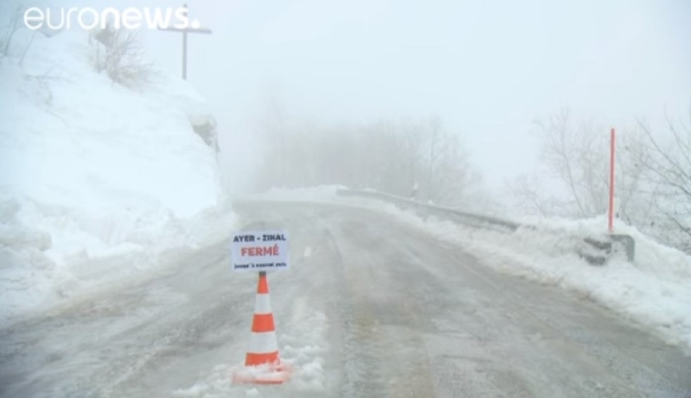 Evakuisani turisti iz hotela, haos na Alpima!