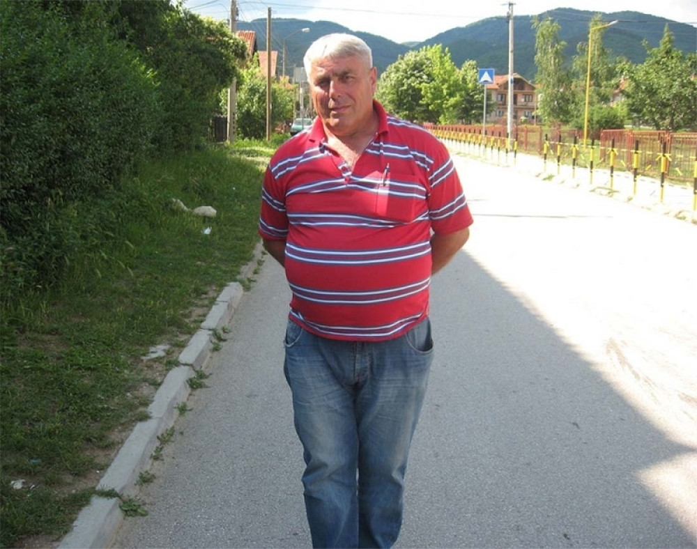 Političar telefonom uznemiravao devojčice