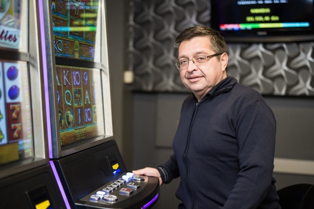 MOZZART~Milenko dobio 6.831.664 dinara!