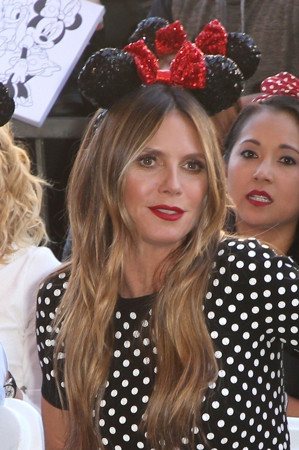 Ova haljina ima foru koja će vas učiniti vitkom (FOTO)