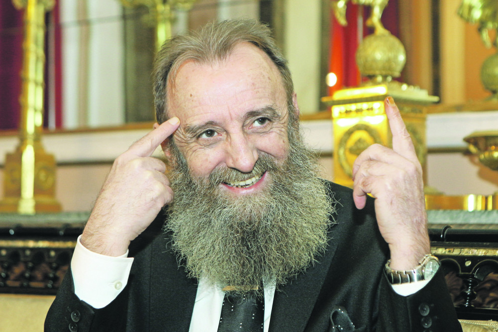 Srpski političar se oženio 36 godina MLAĐOM! Nećete verovati kako mlada izgleda! (FOTO)