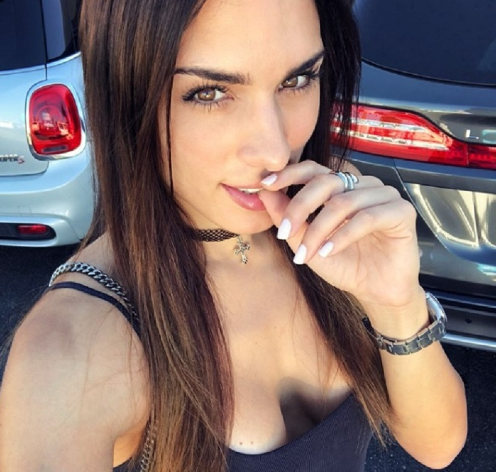 Ivana Korab broji sitno do porođaja, a sada je odlučila da otkrije pol bebe, ali i zašto se vratila u Srbiju! (FOTO/VIDEO)