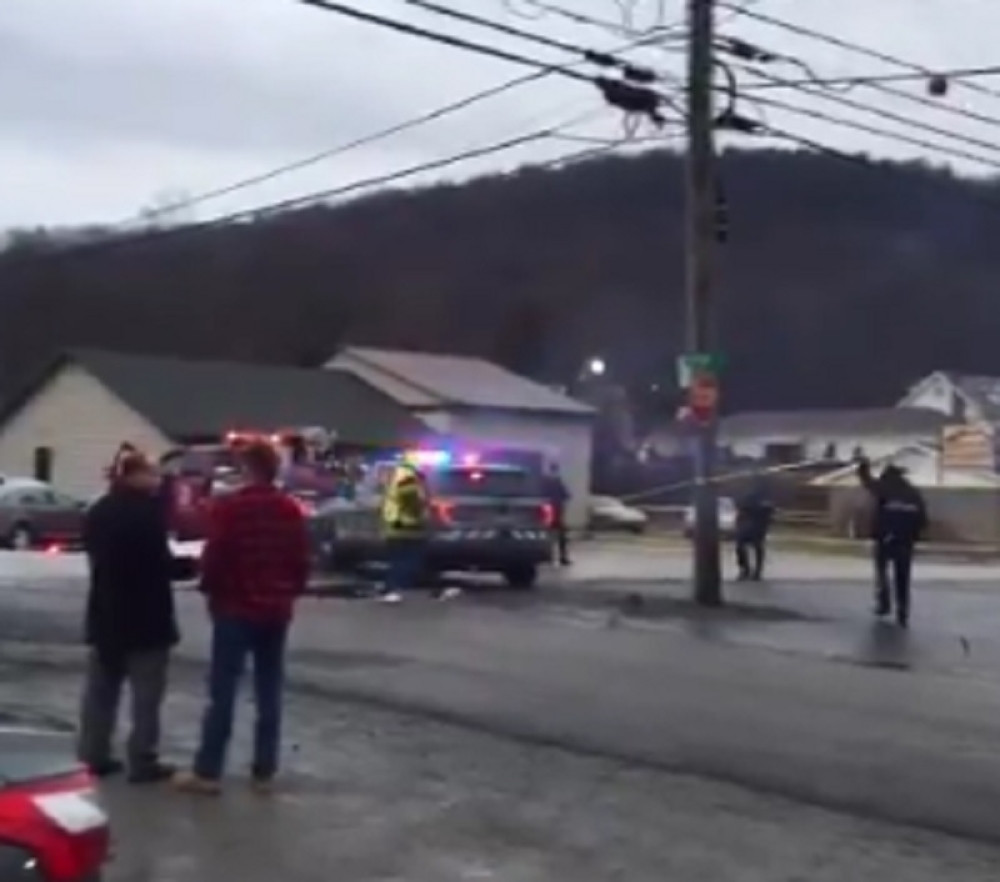 Pet osoba izrešetano u perionici automobila (VIDEO)