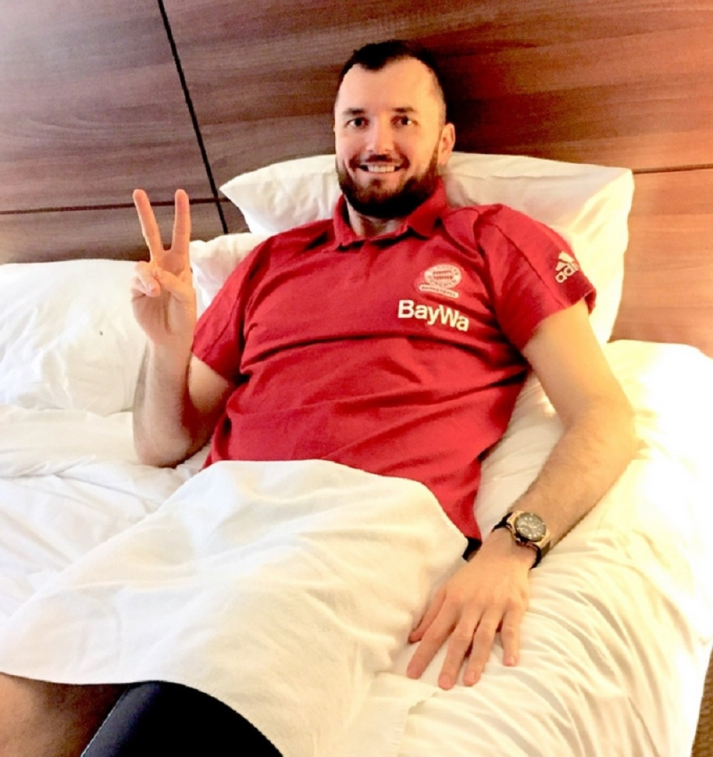 Mačvanu "OTIŠLO" koleno, preti mu kraj karijere!