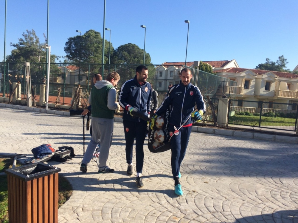 Adžić i Pavkov nameštaju nišanske sprave