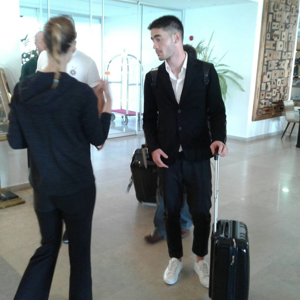 Zdjelar stigao na Kipar