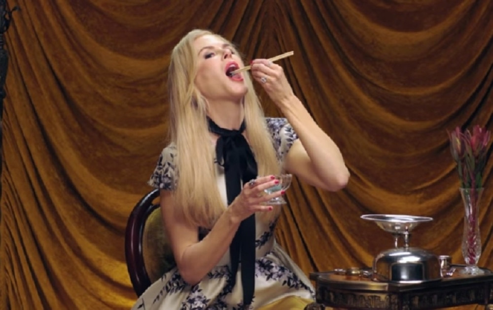 Nikol Kidman uživa u cvrčcima i crvima!