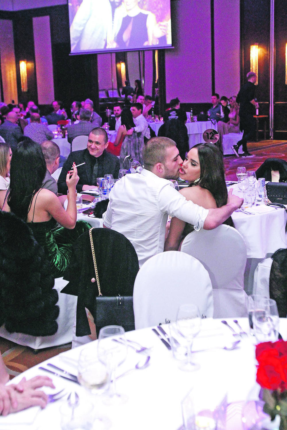 Veljko Ražnatović odveo verenicu na Kipar, a ono što je uradio ODUŠEVIĆE svaku ženu!