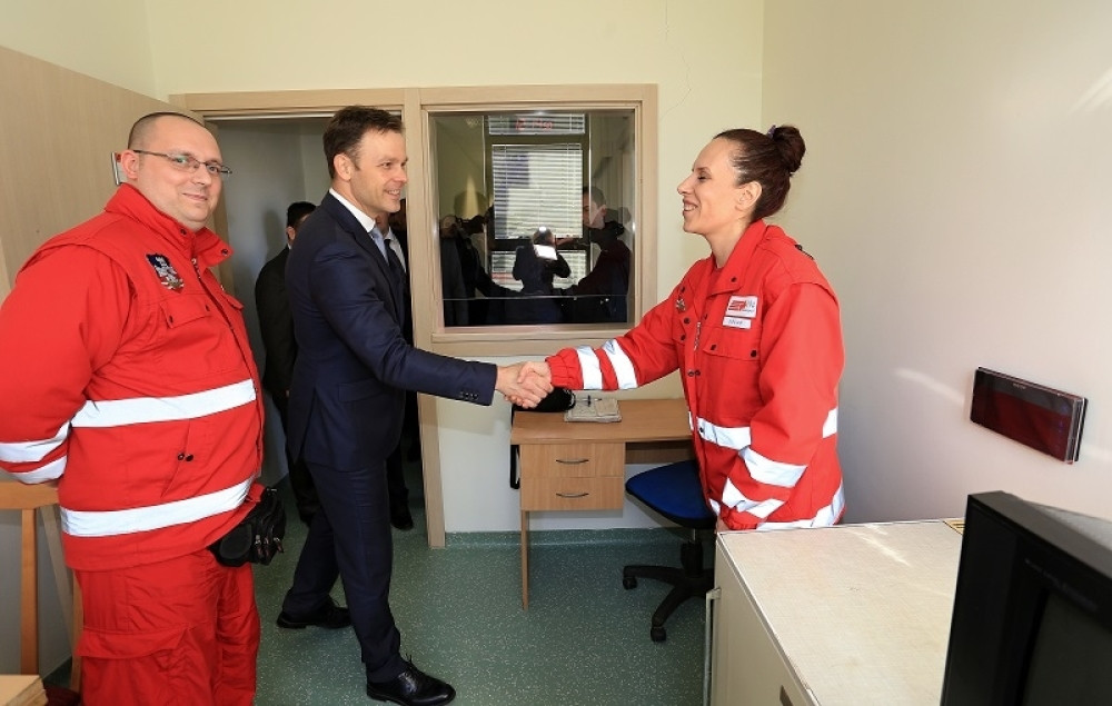 Surčin dobio Hitnu pomoć! (FOTO)