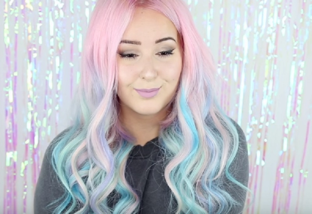 Nova tehnika farbanja kose zaludela svet!