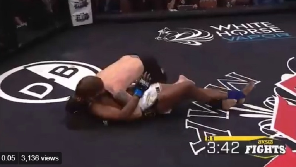 Vuds nokautirao sam sebe! (VIDEO)