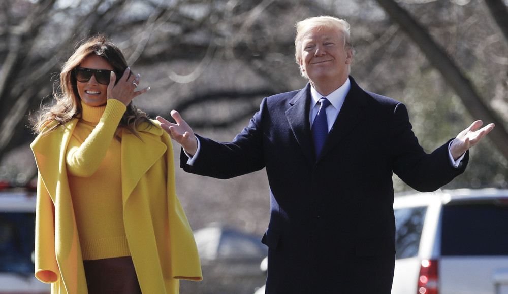 Donald ispao pravi džentlmen, spasao Melaniju sramote
