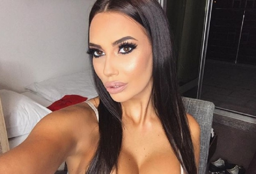 Katarina Grujić je prava mačka, a tek da vidite kakvu sestru ima!