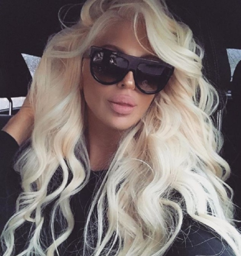 Evo sa kim Jelena Karleuša provodi praznik!