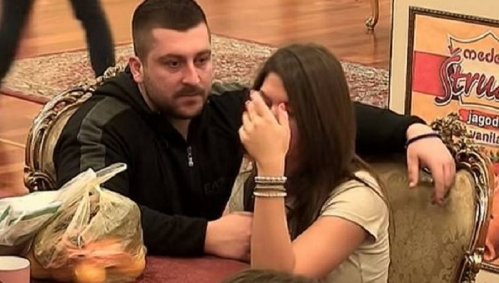 Mladen opleo po Nini, nazvao je špijunom!