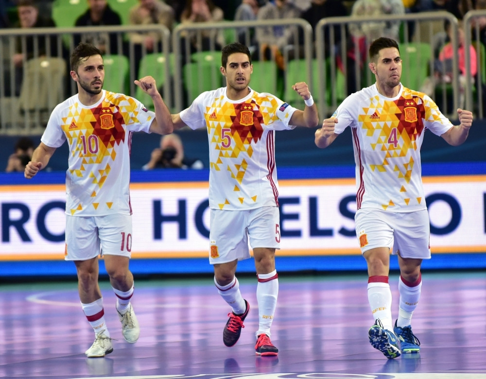 Futsaleri Španije preko penala do finala EP!