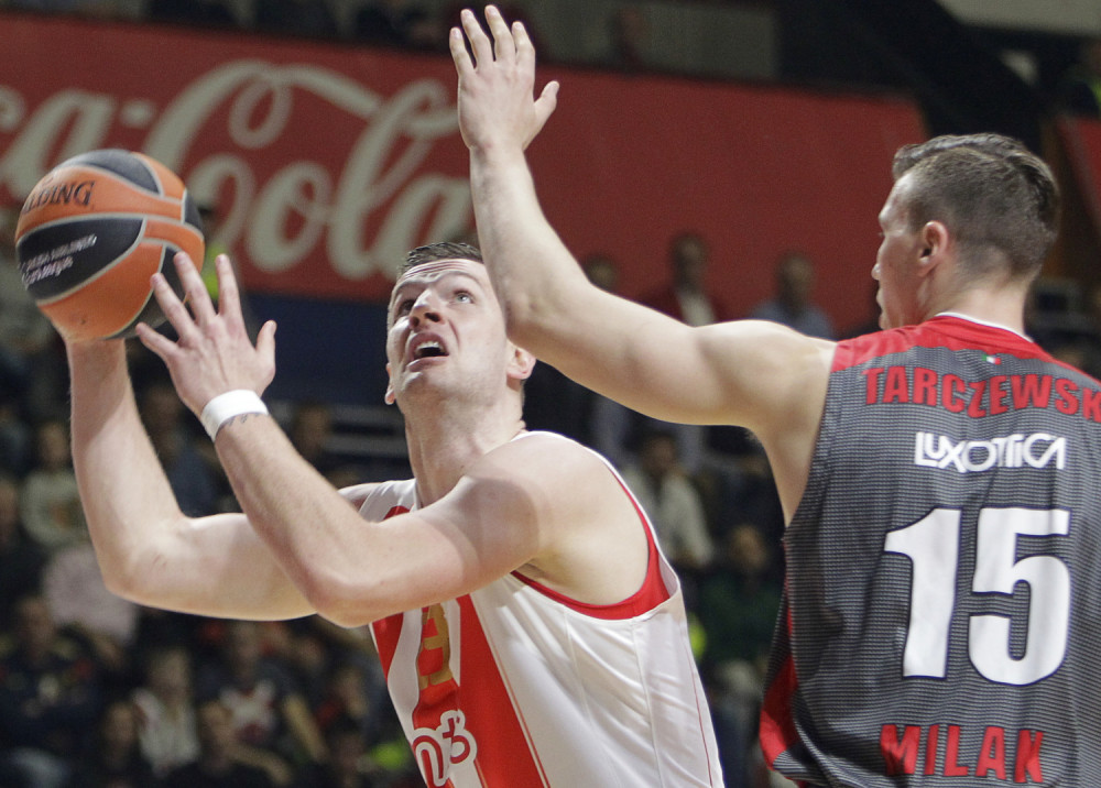 Zvezda stotkom razbila Armani