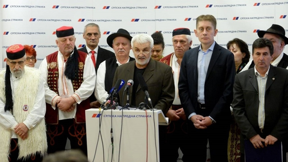 Proterani iz Hrvatske podržali listu SNS