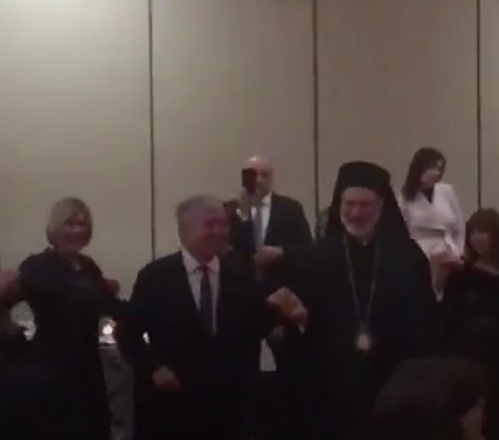 Evo kako prestolonaslednik igra srpsko kolo