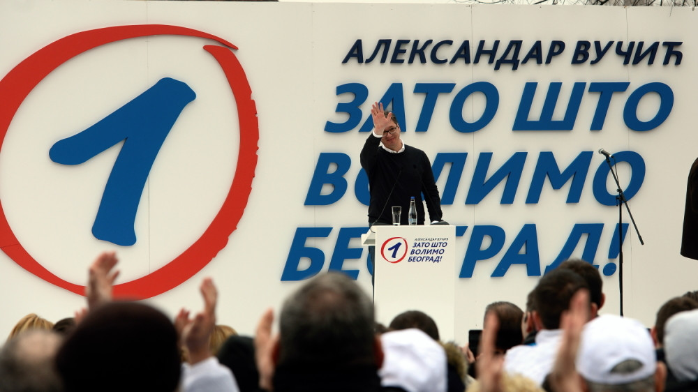 Vučić: Kasa građanima, ne tajkunima!