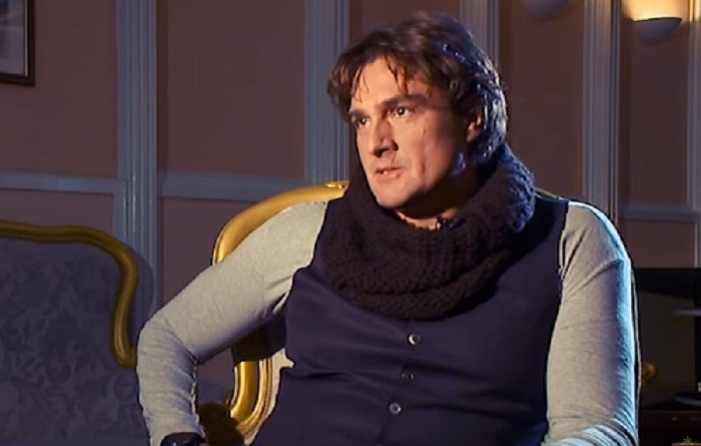 Bio u vezi sa Berluskonijevom ženom, a sada učesnika rijalitija čeka ogroman preokret!