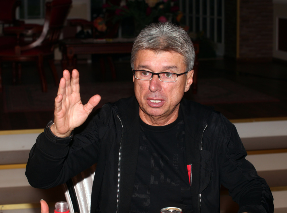 Saši Popoviću je Baba Vanga otkrila kada će UMRETI! Pet minuta joj je bilo dovoljno...