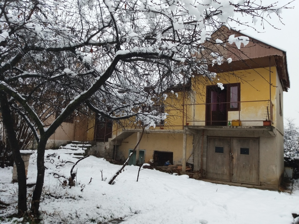 Komšije zgranute zbog smrti tromesečne bebe iz Knjaževca