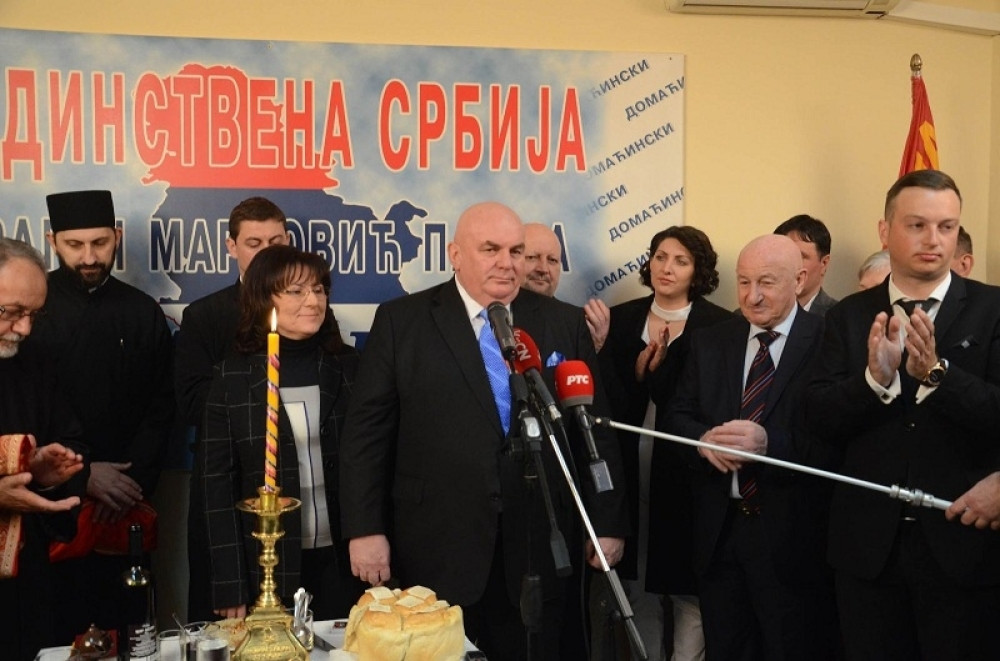 Palma: Povećati plate građanima, a ne političarima