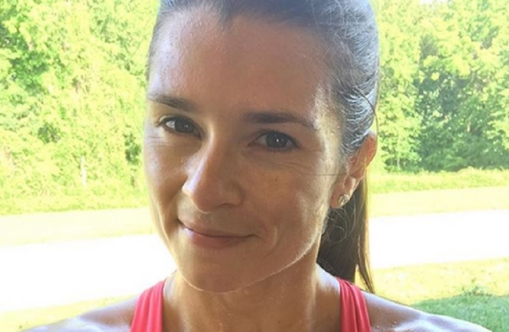 Danica Patrik ide u penziju, a na plaži ume - ovo?! (VIDEO)