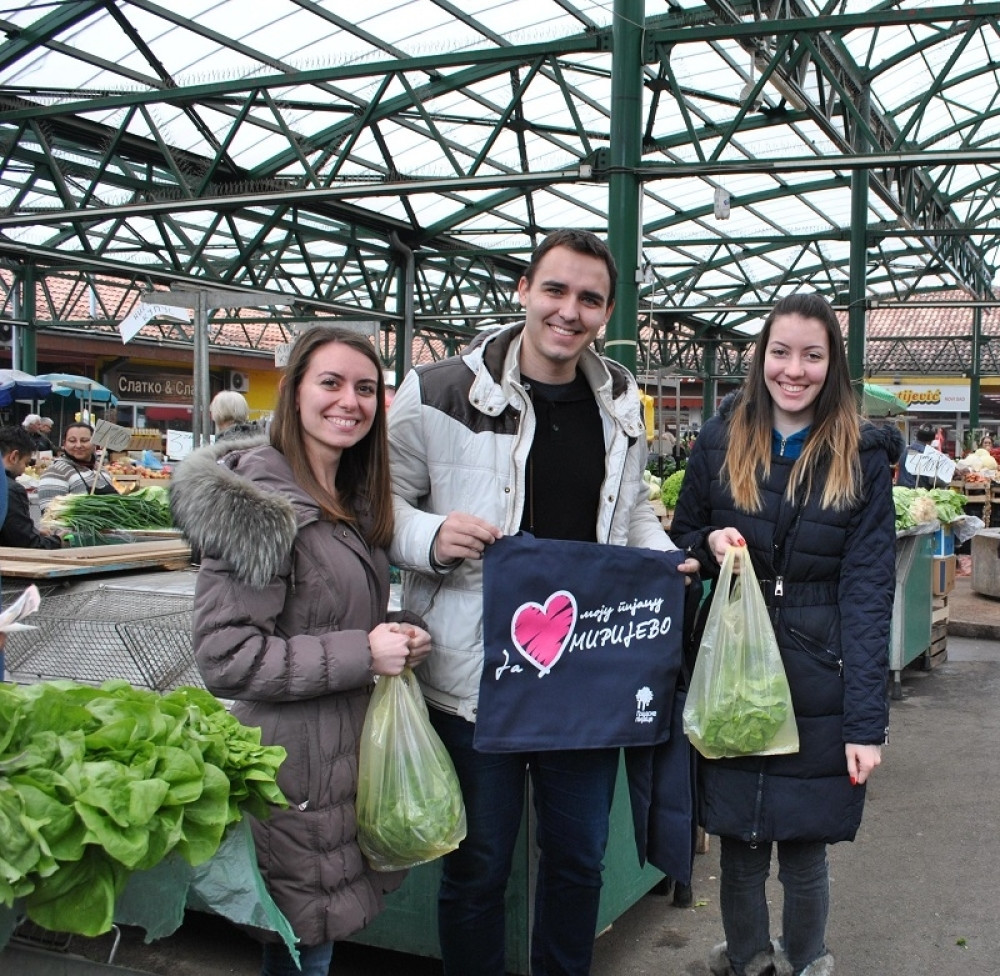 Podeljeni poklon cegeri u Mirijevu