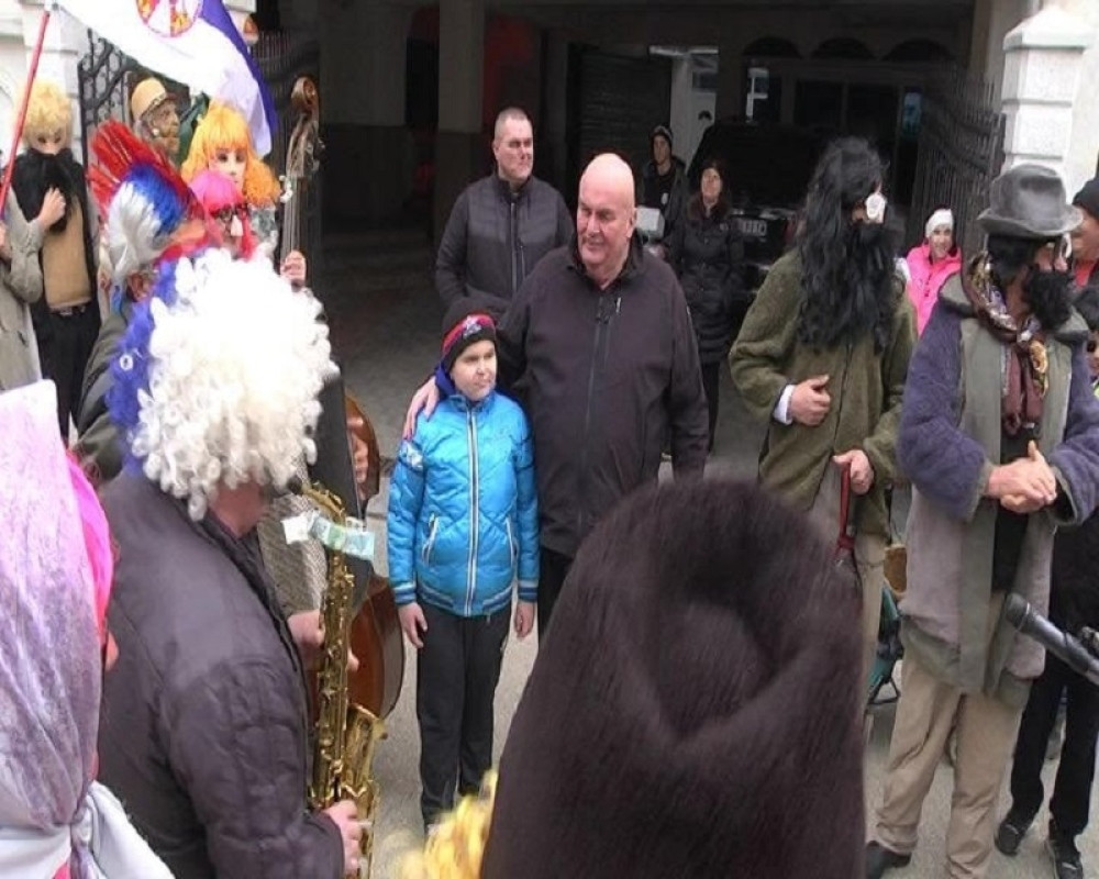 Palma: Kod nas čak i u komendijama, mlada je žensko, a mladoženja muško