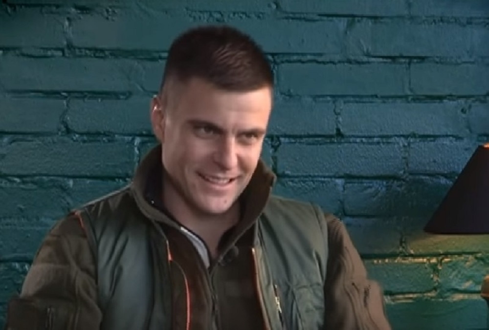 Vuk Kostić u potpunosti promenio imidž: Totalna transformacija našeg glumca iznenadila sve! (FOTO)