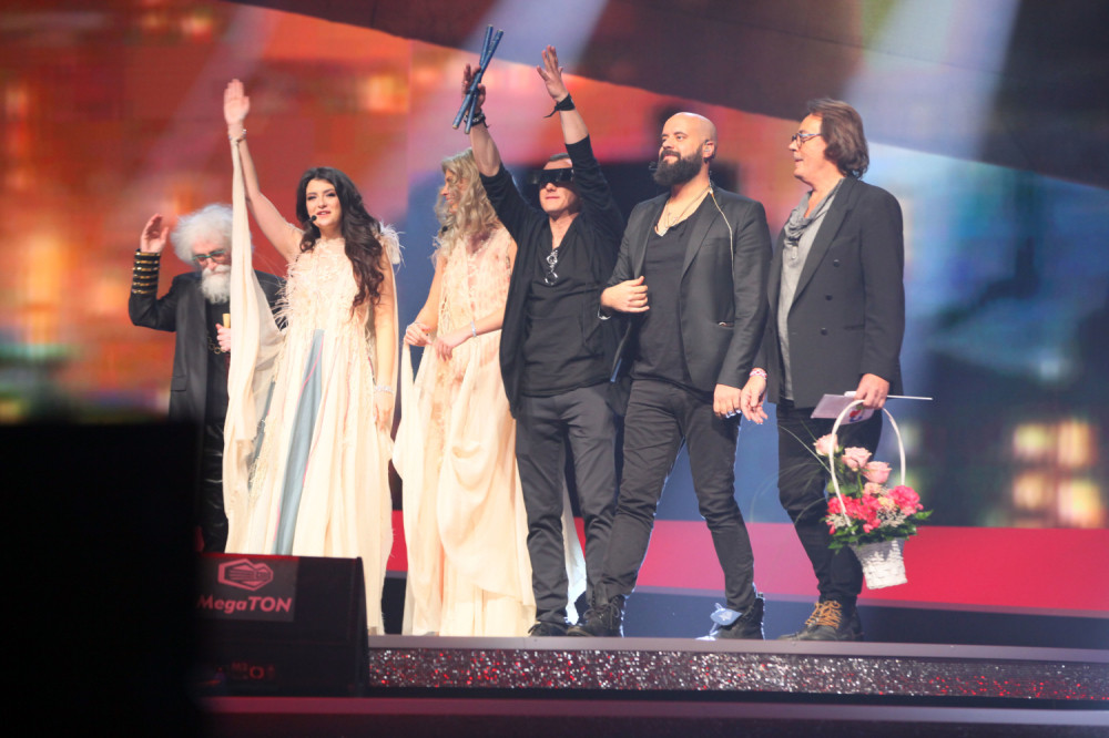 Ona je žrtvovala zdravlje i obrazovanje zbog Evrovizije