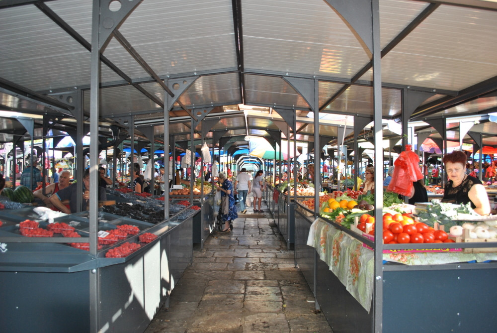 Od jednog voća koje svi obožavaju možete da zaradite milion mesečno!