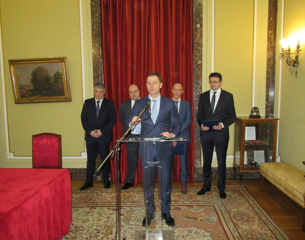 Mali: Plaćanje parkinga SMS-om olakšaće boravak gostiju iz BiH i Crne Gore