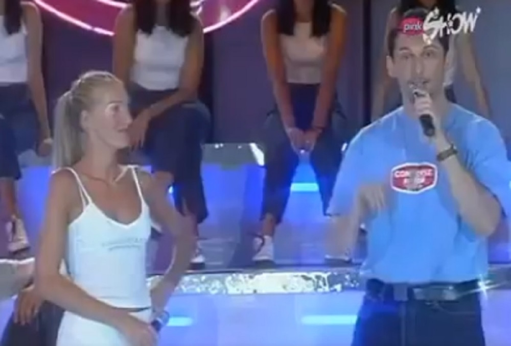 Voditeljka koja je u emisiji dobila šamar, danas izgleda bolje nego ikad! (VIDEO)
