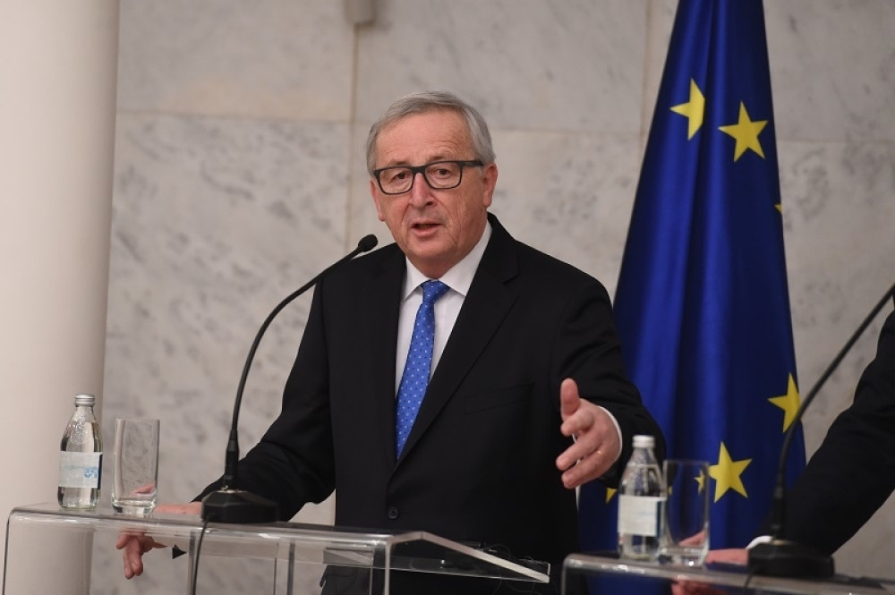 Užasno saopštenje Junkera! Predviđa mračnu budućnost celom Balkanu, i tvrdi da je ovo jedini način da se spreči krvoproliće!