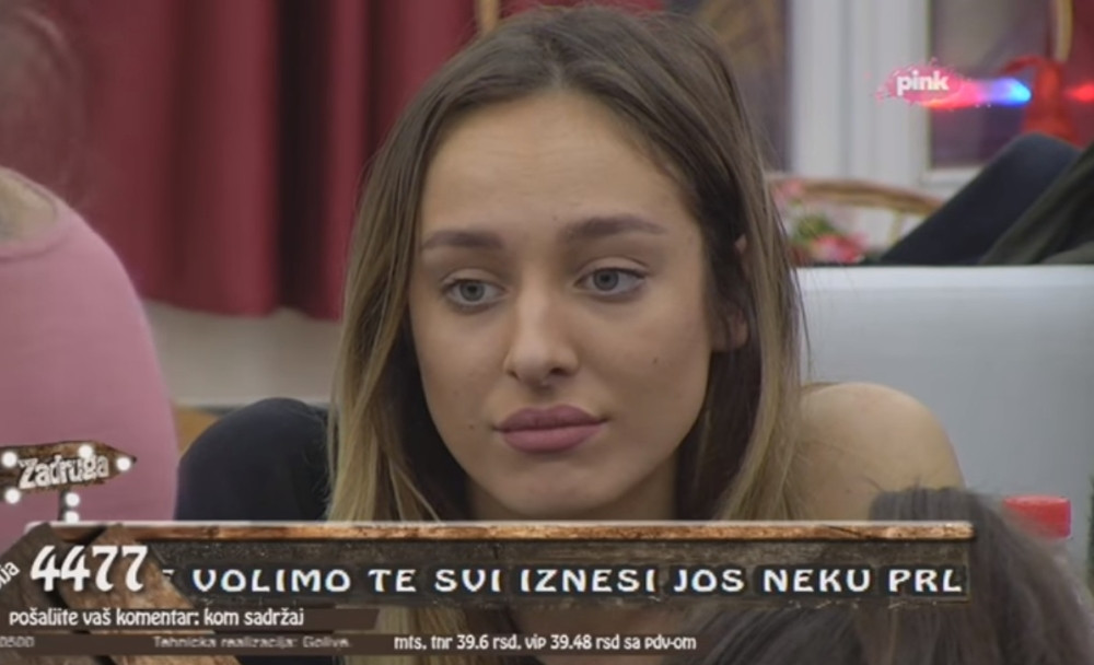 Luna prišla prljavim sudovima u kuhinji i uradila nešto užasno!