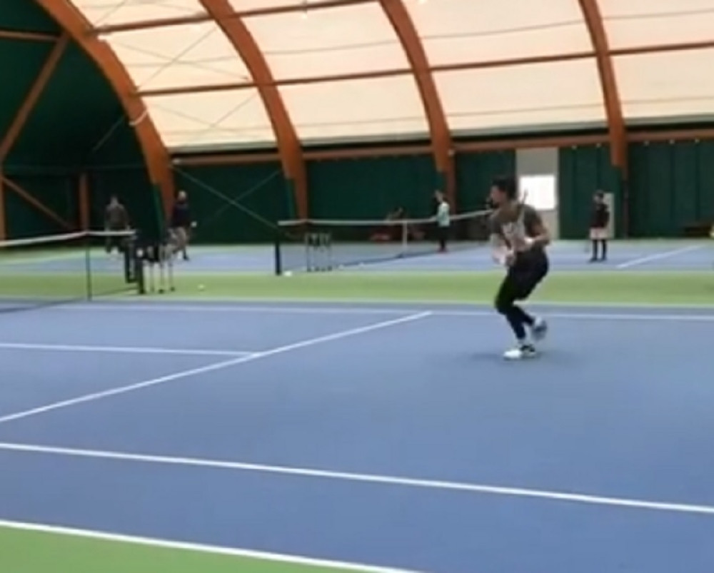 Novak trenira kao da nije ni bio operisan