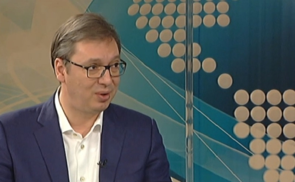 Vučić: Igramo partiju šaha bez dame i topa