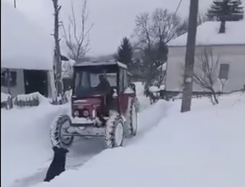 Srbi osmislili nov način za čišćenje snega!