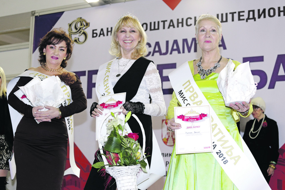 Mira (70) kija, pleše, igra...