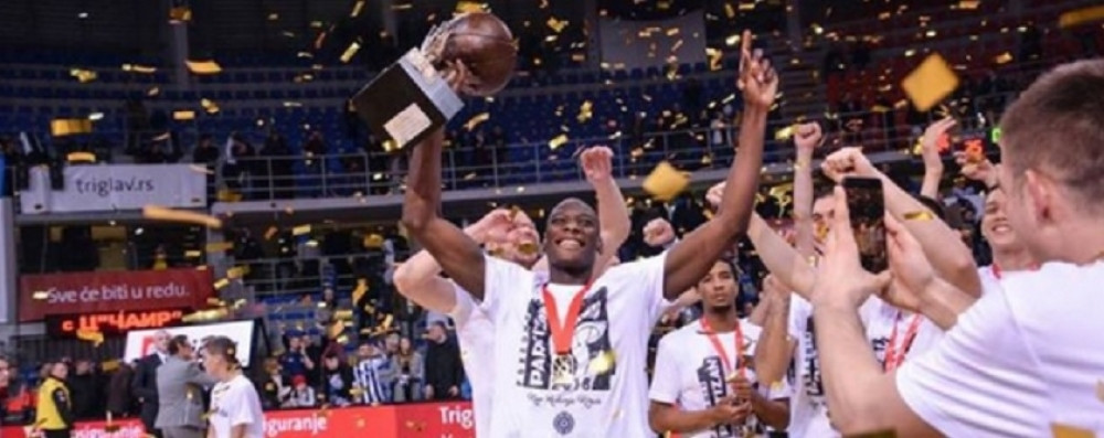 Si još godinu dana u crno-belom dresu