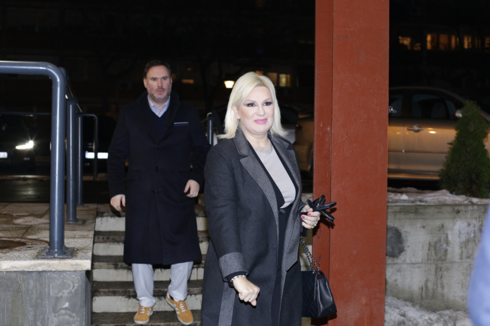 Političari za dan zaljubljenih otkrili kako su upoznali svoje emotivne partnere!