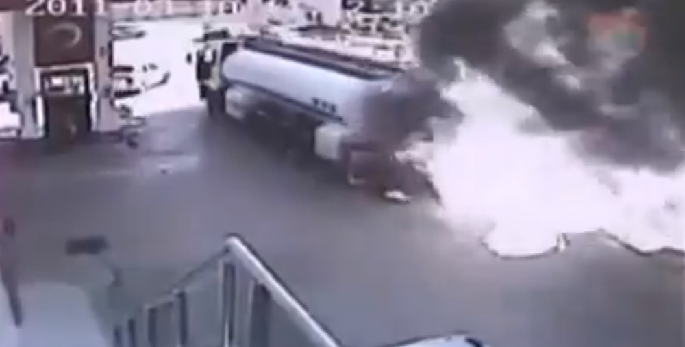 Ovaj čovek je heroj dana! (VIDEO)