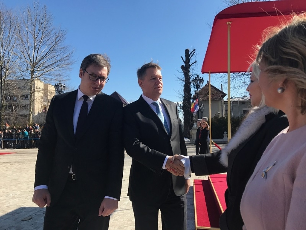 Vučić pozvao Johanisa da pomogne oko KiM